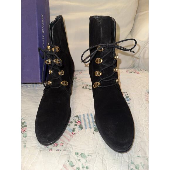 STUART WEITZMAN FASTTRAIN BLACK SUEDE BOOTIES 7.5N - Picture 3 of 9